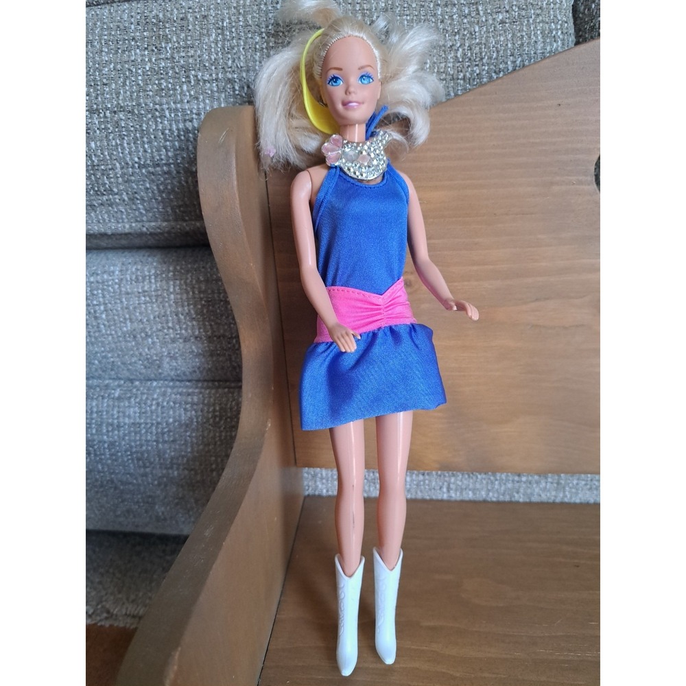 Mattel‎ Inc. Barbie Doll Vintage 1966 Made In Malaysia